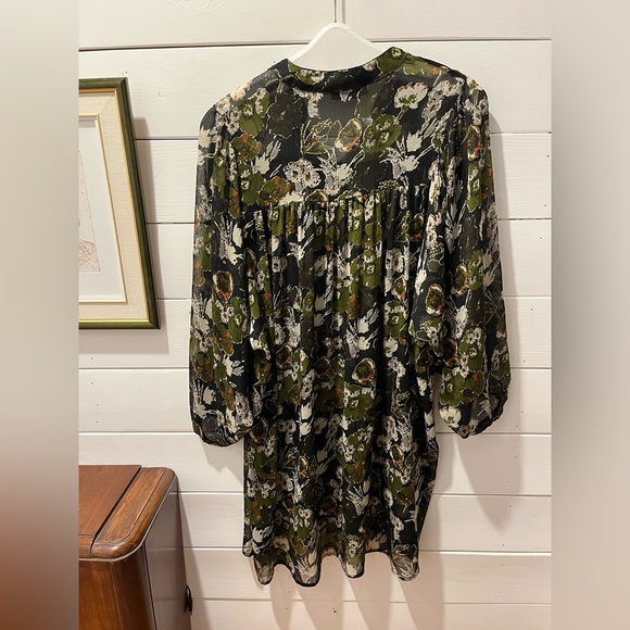 Zara Floral Tunic - Black and Green - Picture 7 of 7